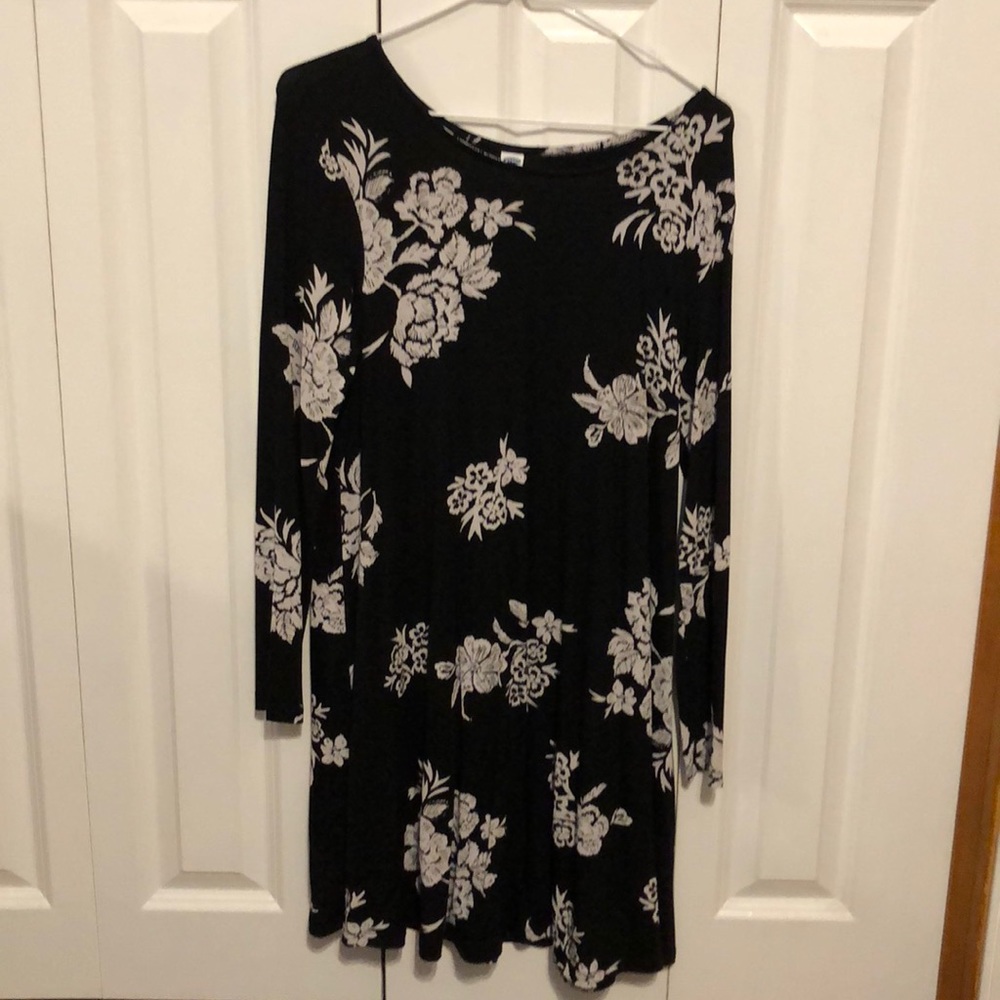 Long sleeve dress